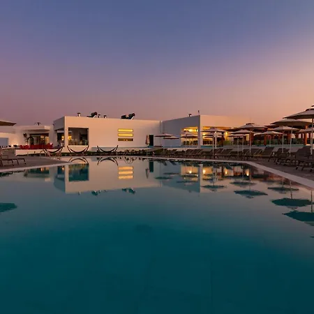 Hotell Lambi 4*