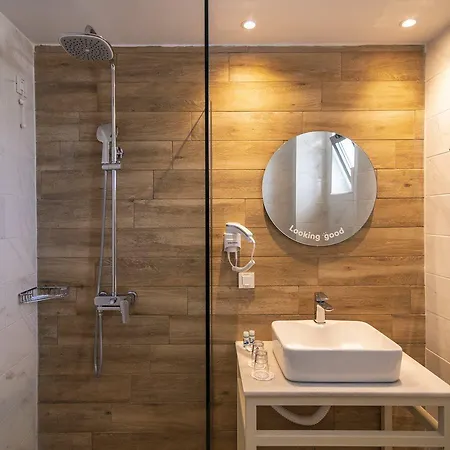 Lambi 4* İstanköy