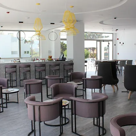 Lambi Otel